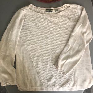 Cream / white knit sweater
